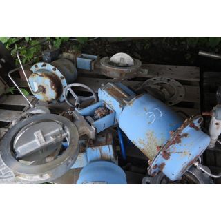BUTTERFLY VALVE - JAMESBURY 815W - 8" - USED