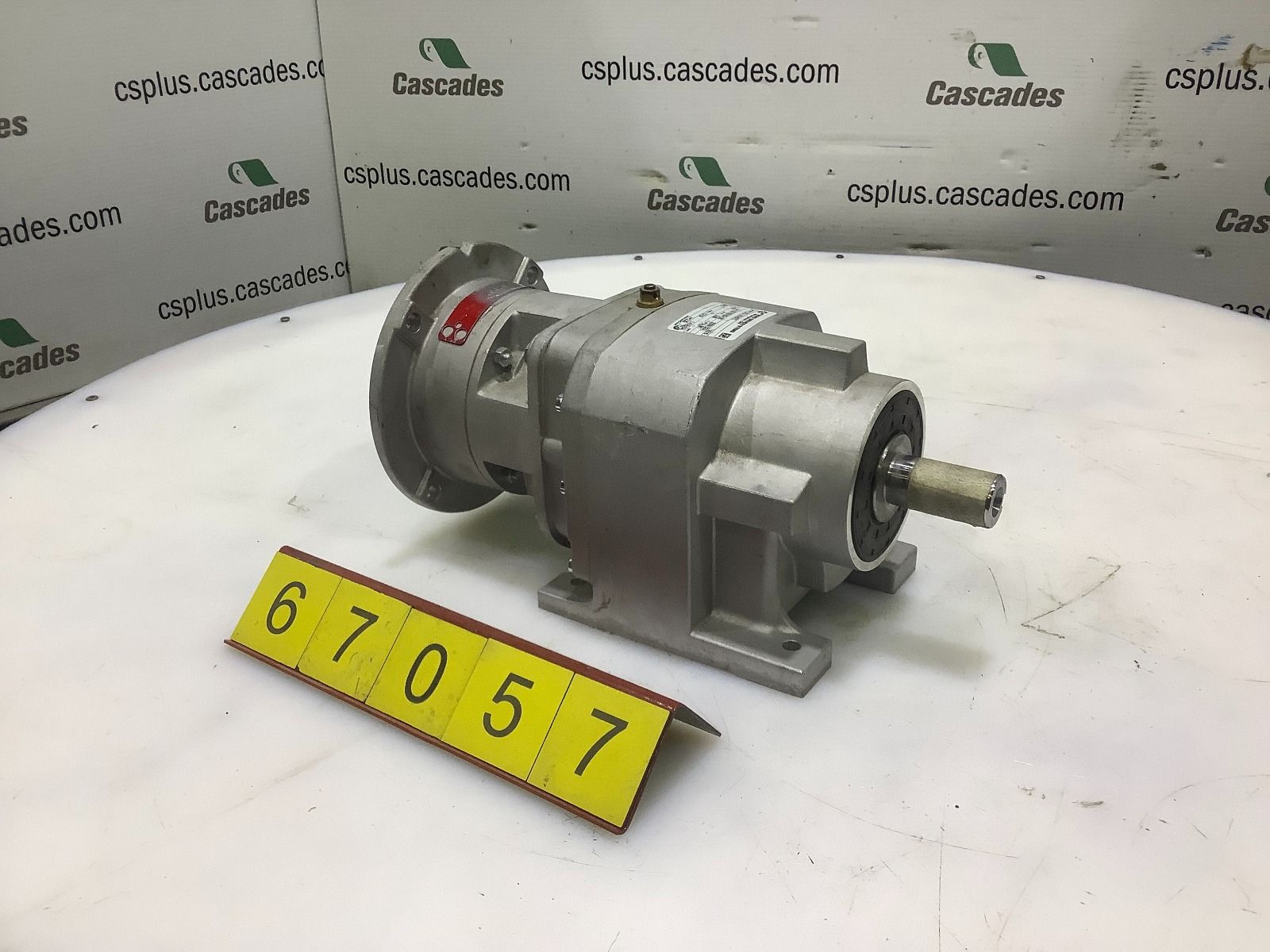 GEARBOX - NORD DRIVE SYSTEMS 372 - 5.95 TO 1