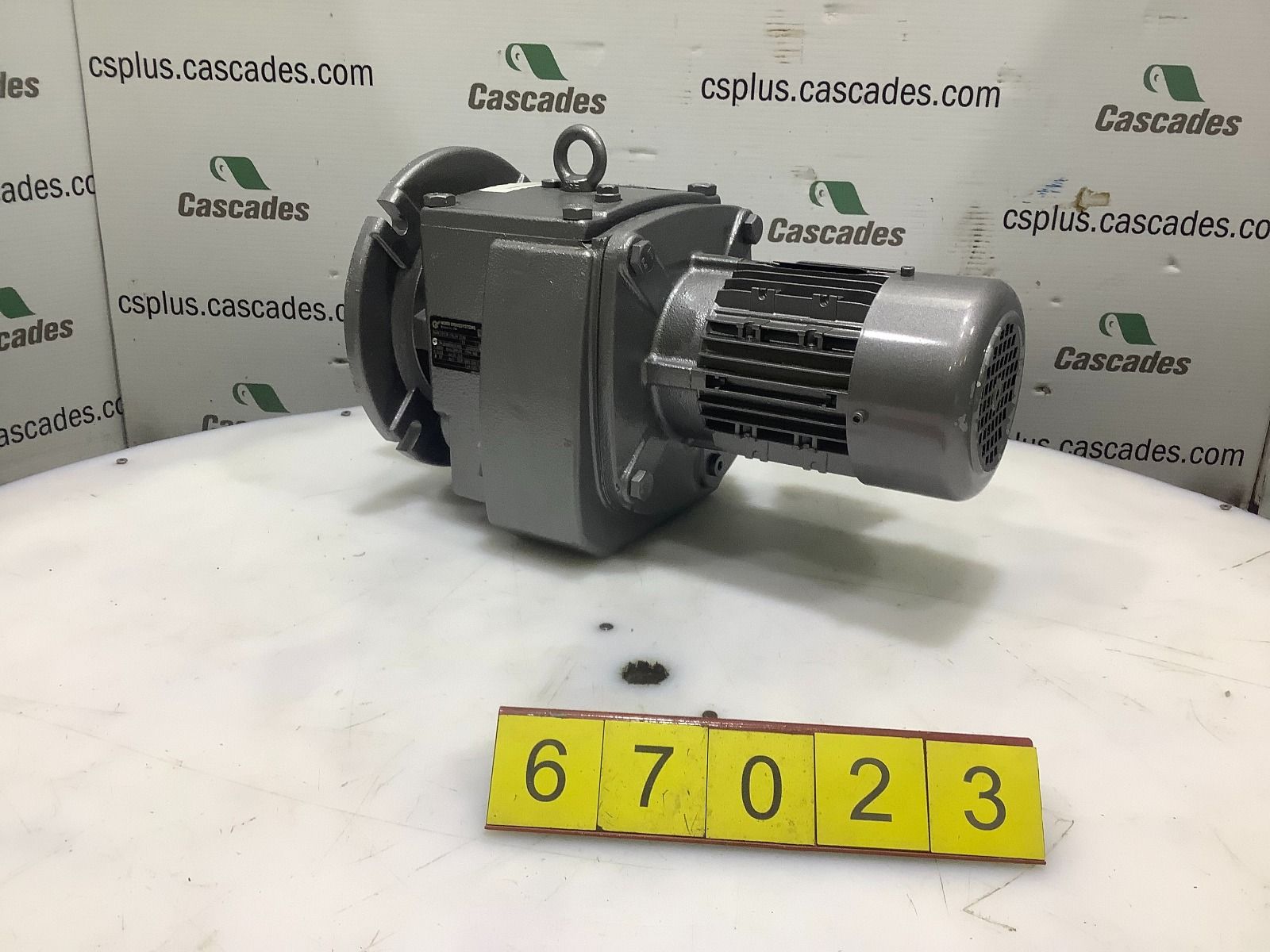 GEARBOX - NORD SK - 0.5 HP - 341.21 TO 1
