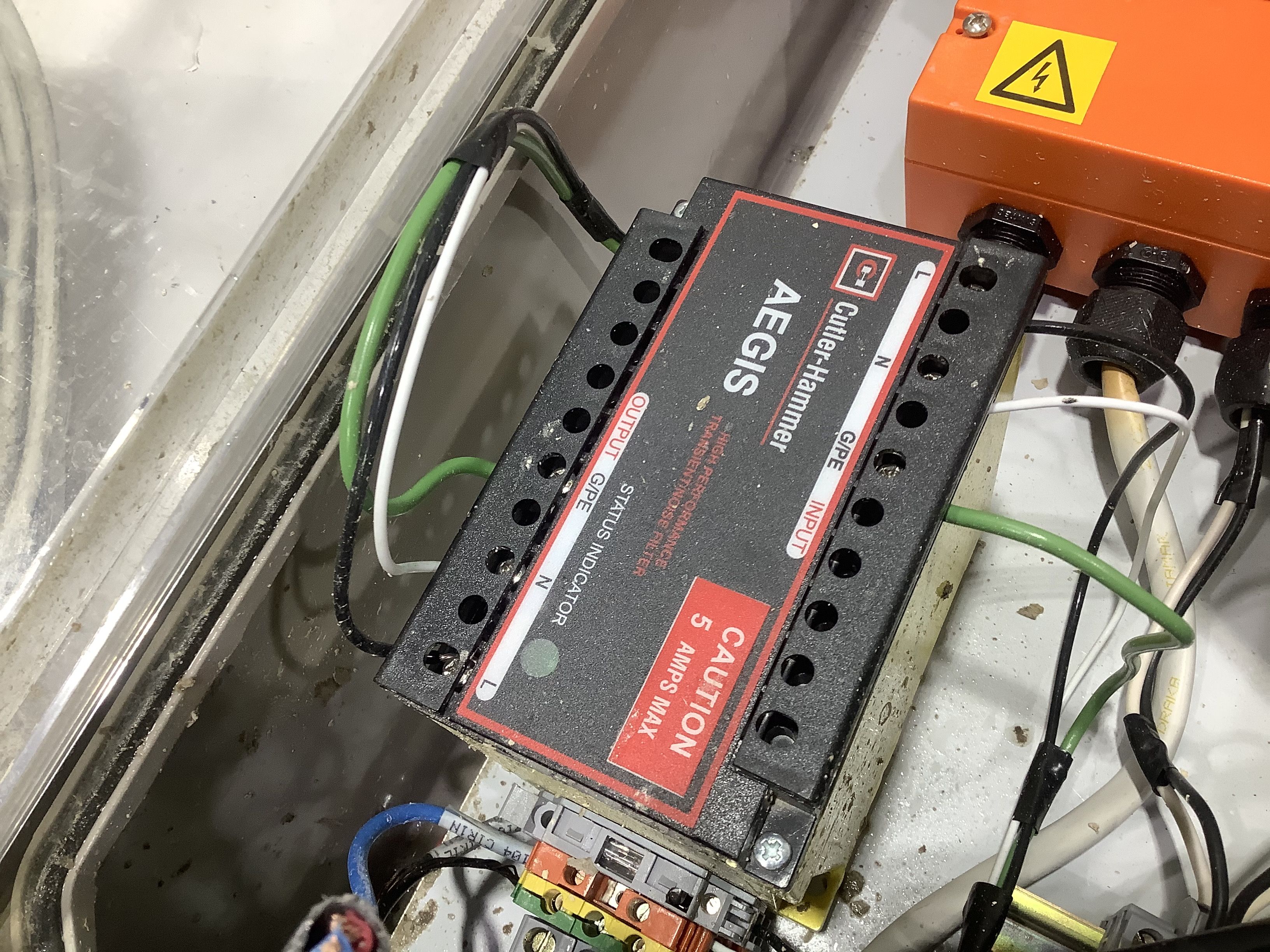 Mica Hardware  MICA – HOW TO USE A MULTIMETER