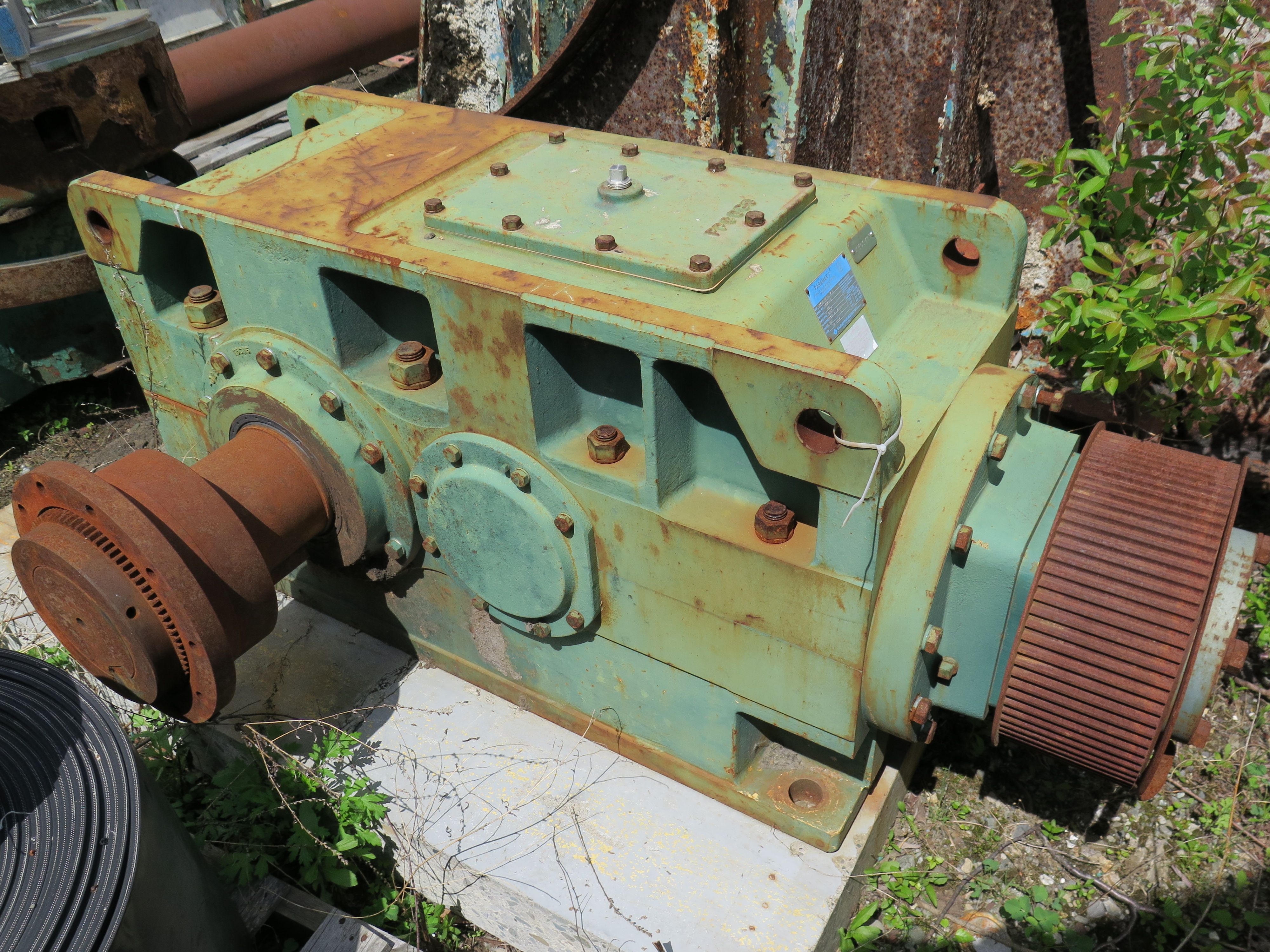 GEARBOX - SUMITOMO PARAMAX 7 - 300 HP - RATIO: 6.985 to 1