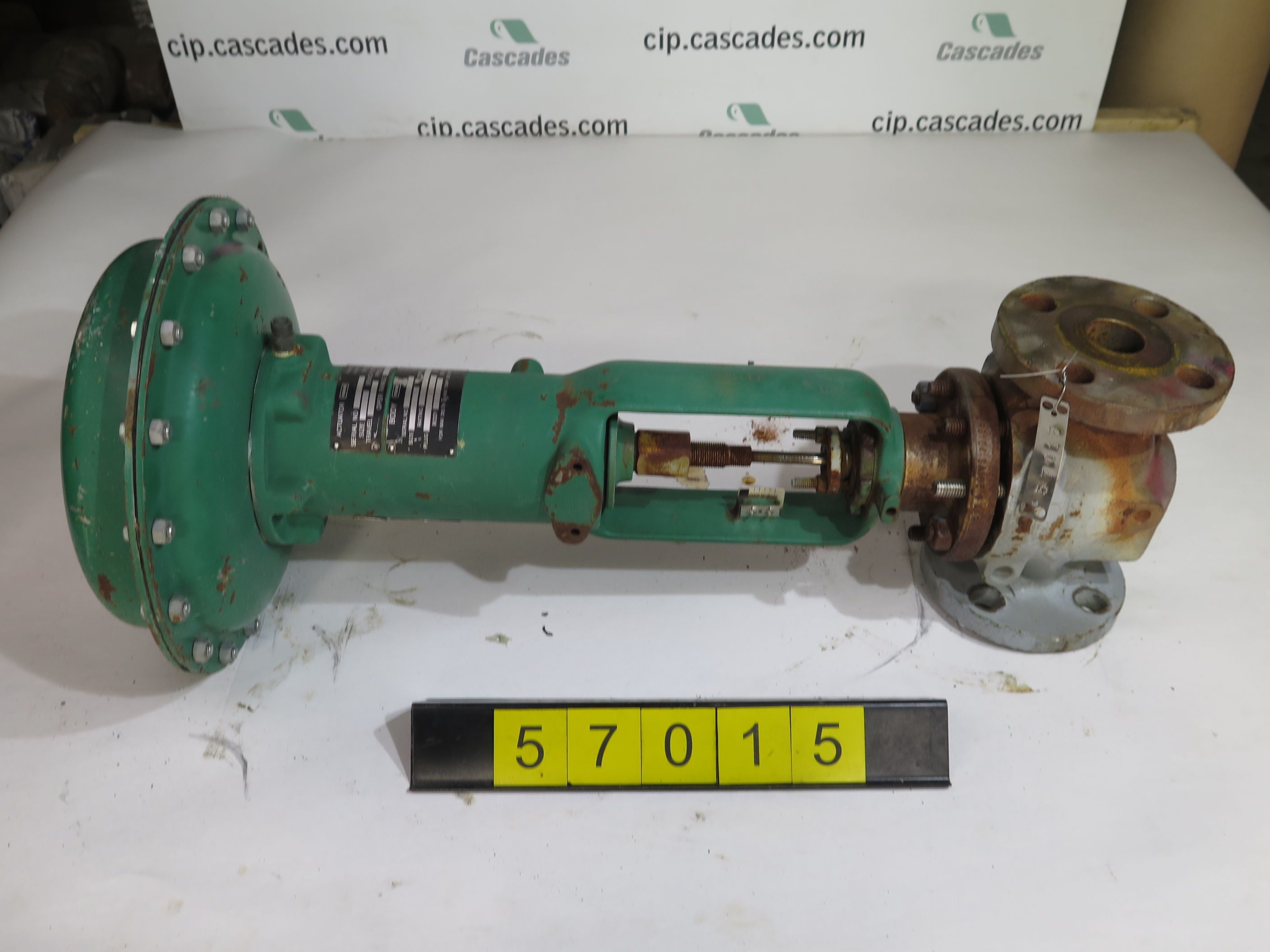 LINEAR - GLOBE VALVE - FISHER ED - 1.500